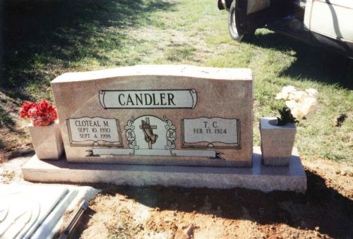 Headstone Flower Saddle Tulsa OK 74141